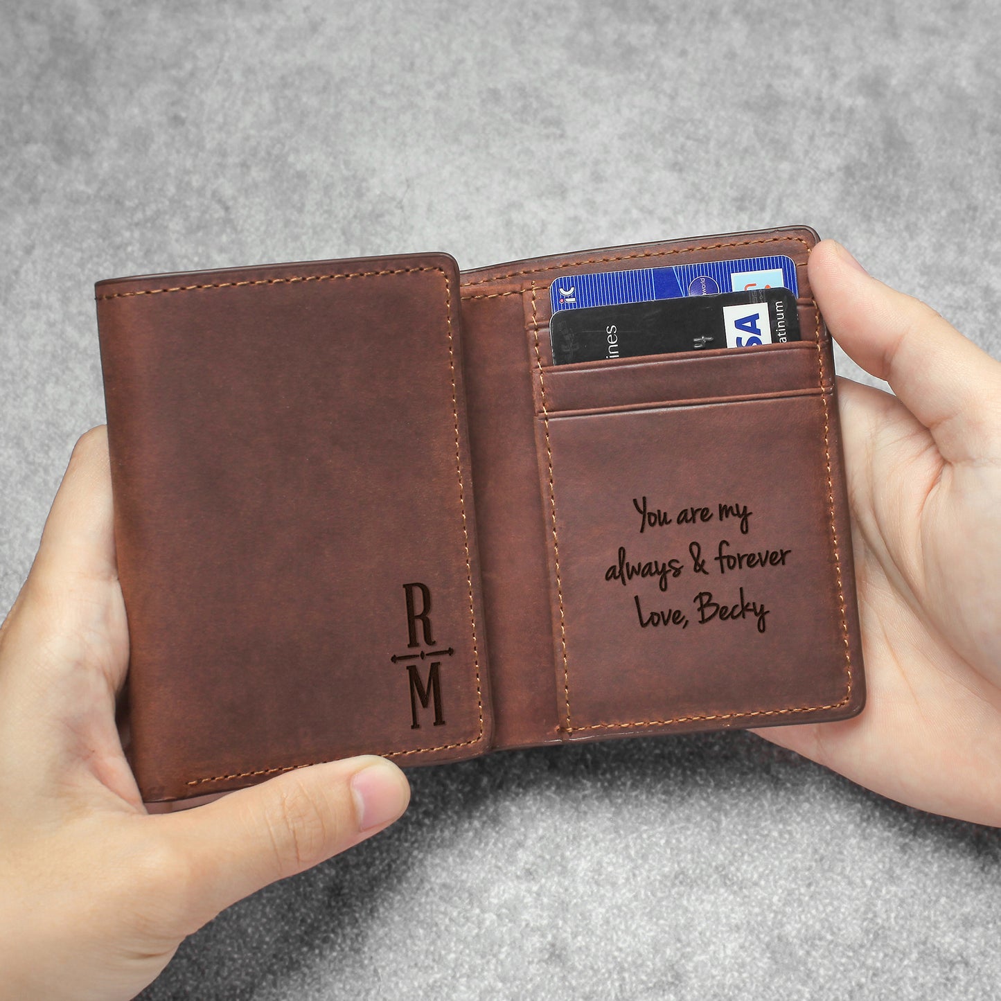 Personalized leather wallet with initials and romantic engraved message – thoughtful gift for boyfriend or husband | Mrs Gift